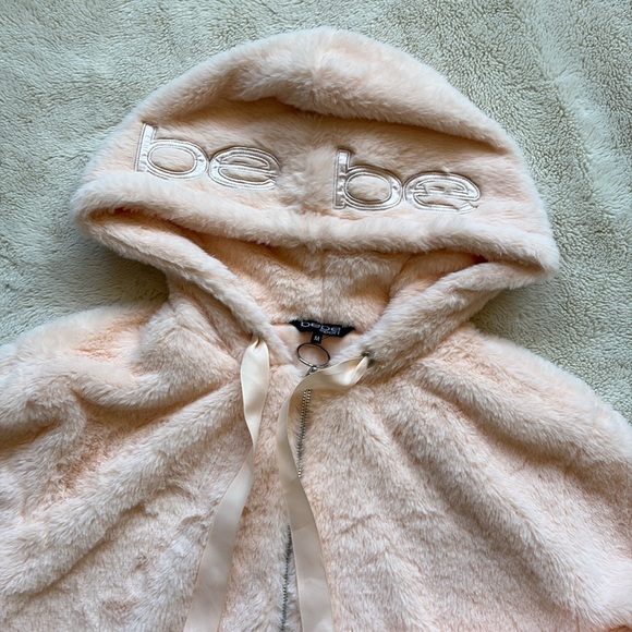Bebe Y2K Pink Faux Fur Zip Hoodie Embroidered Logo Size Medium - Picture 2 of 6